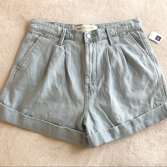 gap super high rise shorts